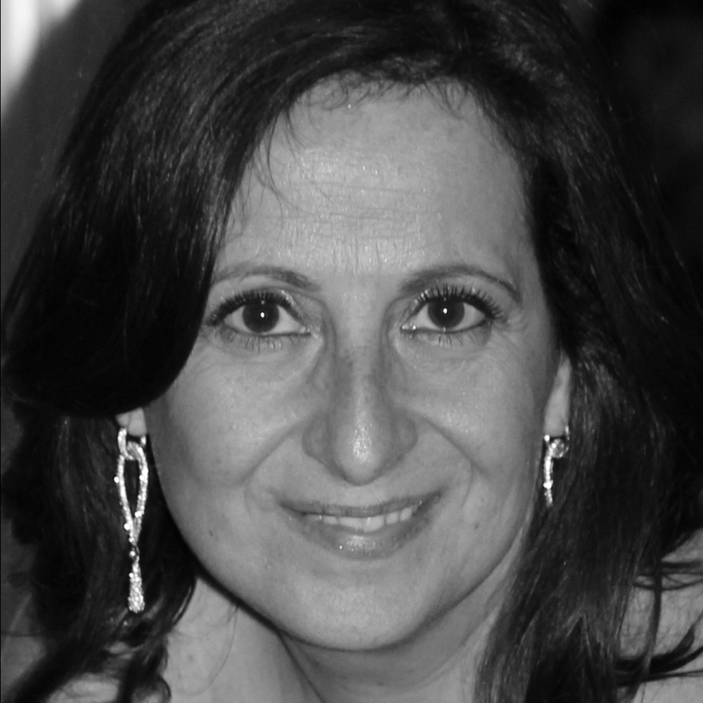 Meet your Posher, Antonia