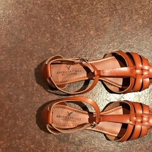 American Eagle Sandals