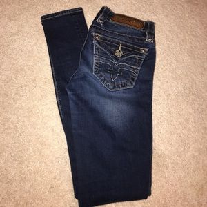Women's Rock Revival Skinny jean