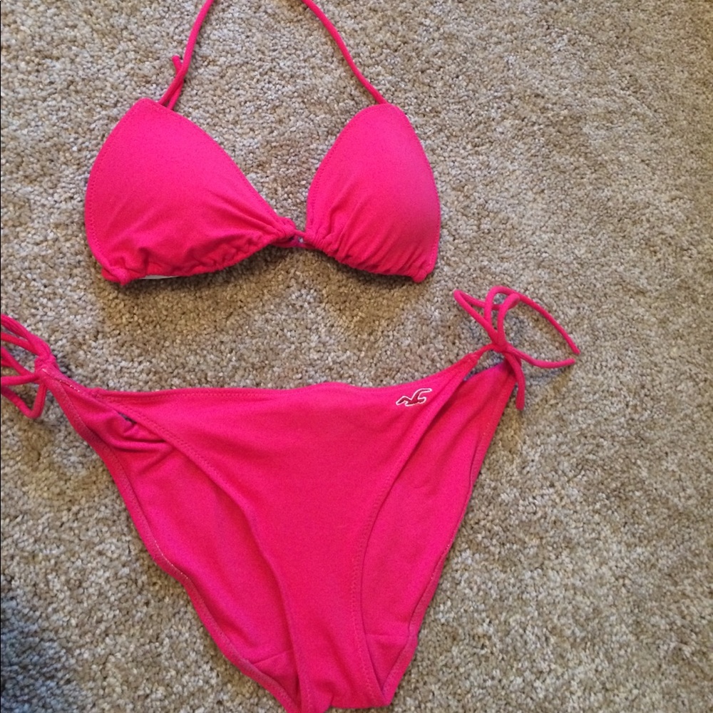 Pink hollister triangle bikini