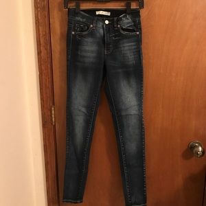 Women's Kancan high rise skinny jean