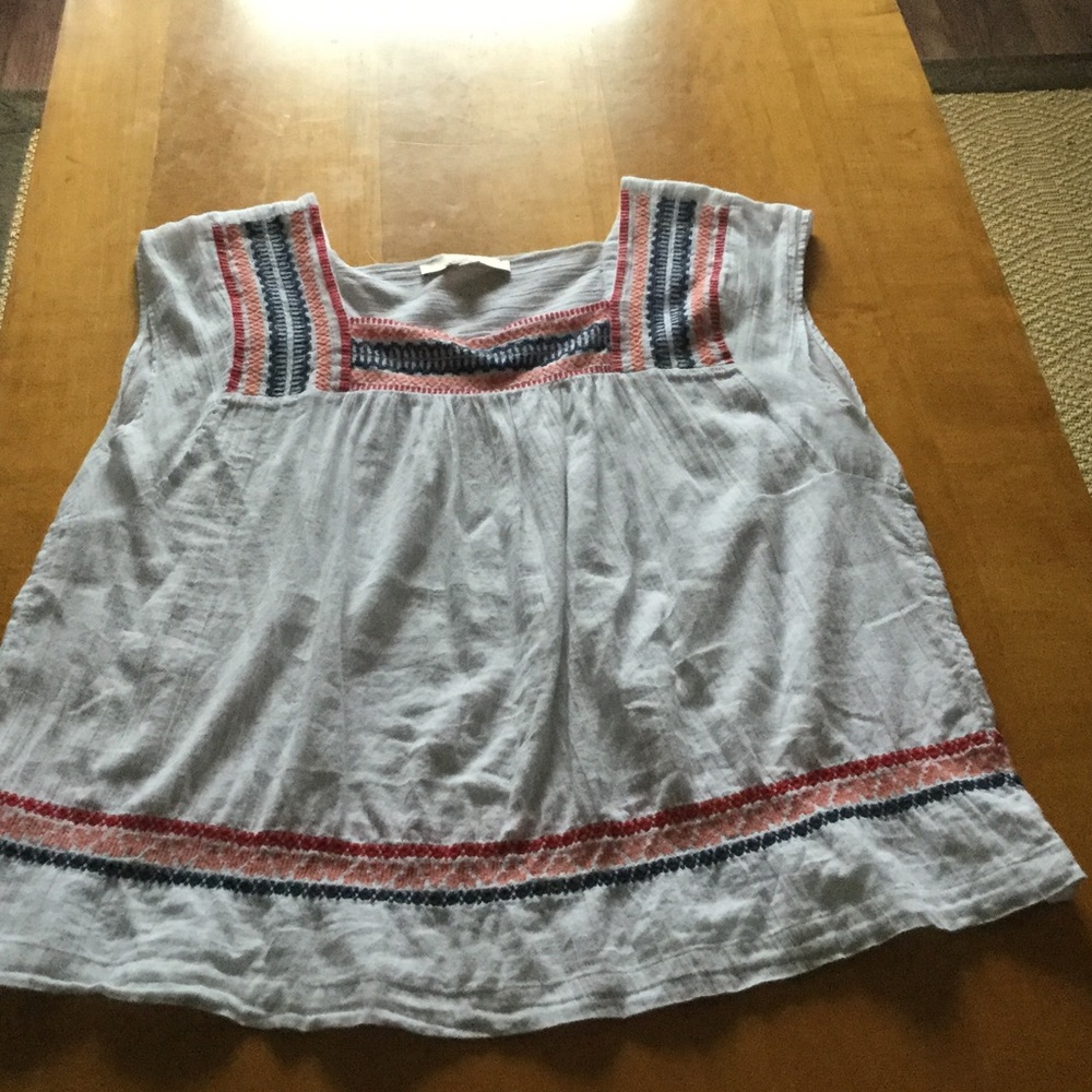 Ann Taylor Loft white summer top