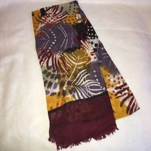 Vera Bradley scarf in Painted Feathers