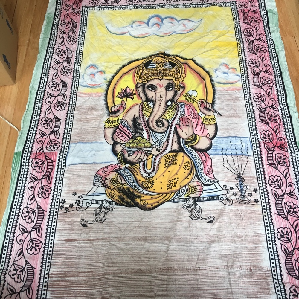 Wall decor Tapestry 76x54 inches
