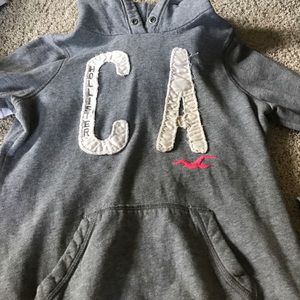 Hollister sweatshirt