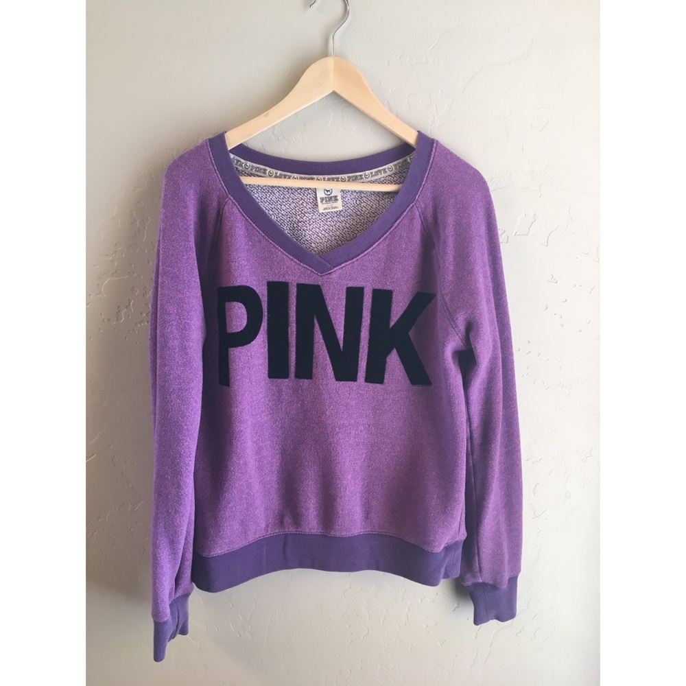 Taking offers Victoria's Secret PINK Sweater Lg