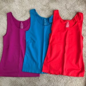 BUNDLE! 6 tank tops