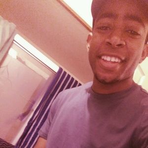 Meet your Posher, Dellon