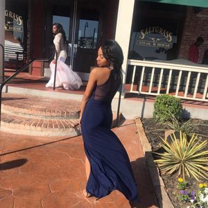 Meet your Posher, Destiny