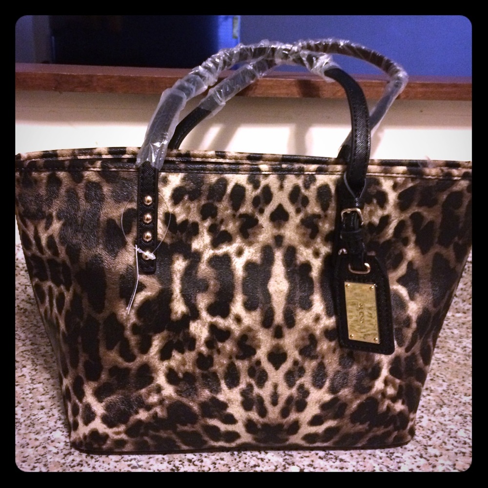 BRAND NEW!!! ALDO Leopard Print Shoulder Bag