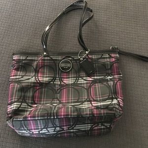 Coach shoulder bag