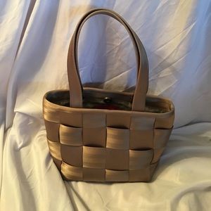 Harvey's seatbelt bag, made in the USA