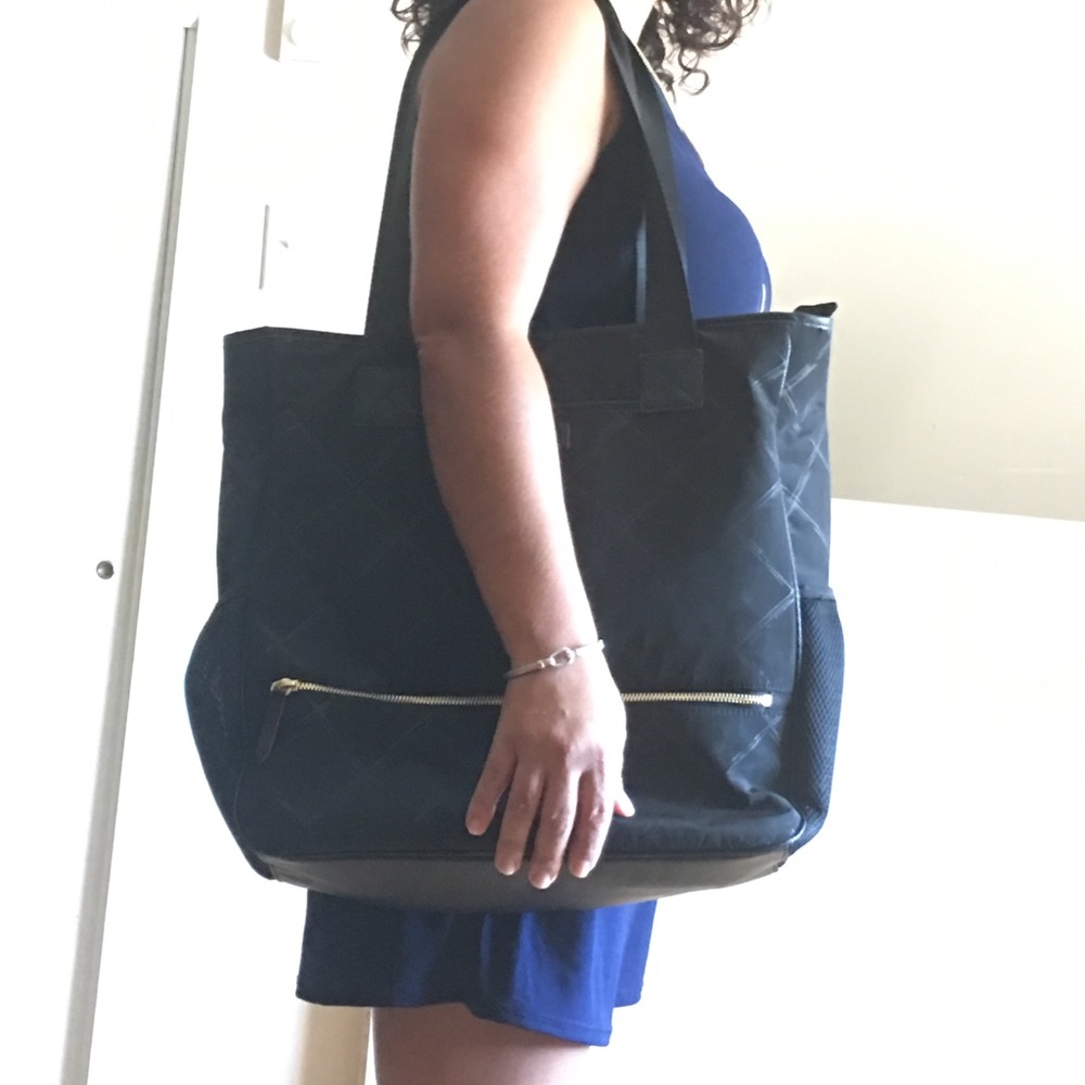 💥Almost New Vera Bradley large Computer Tote💥