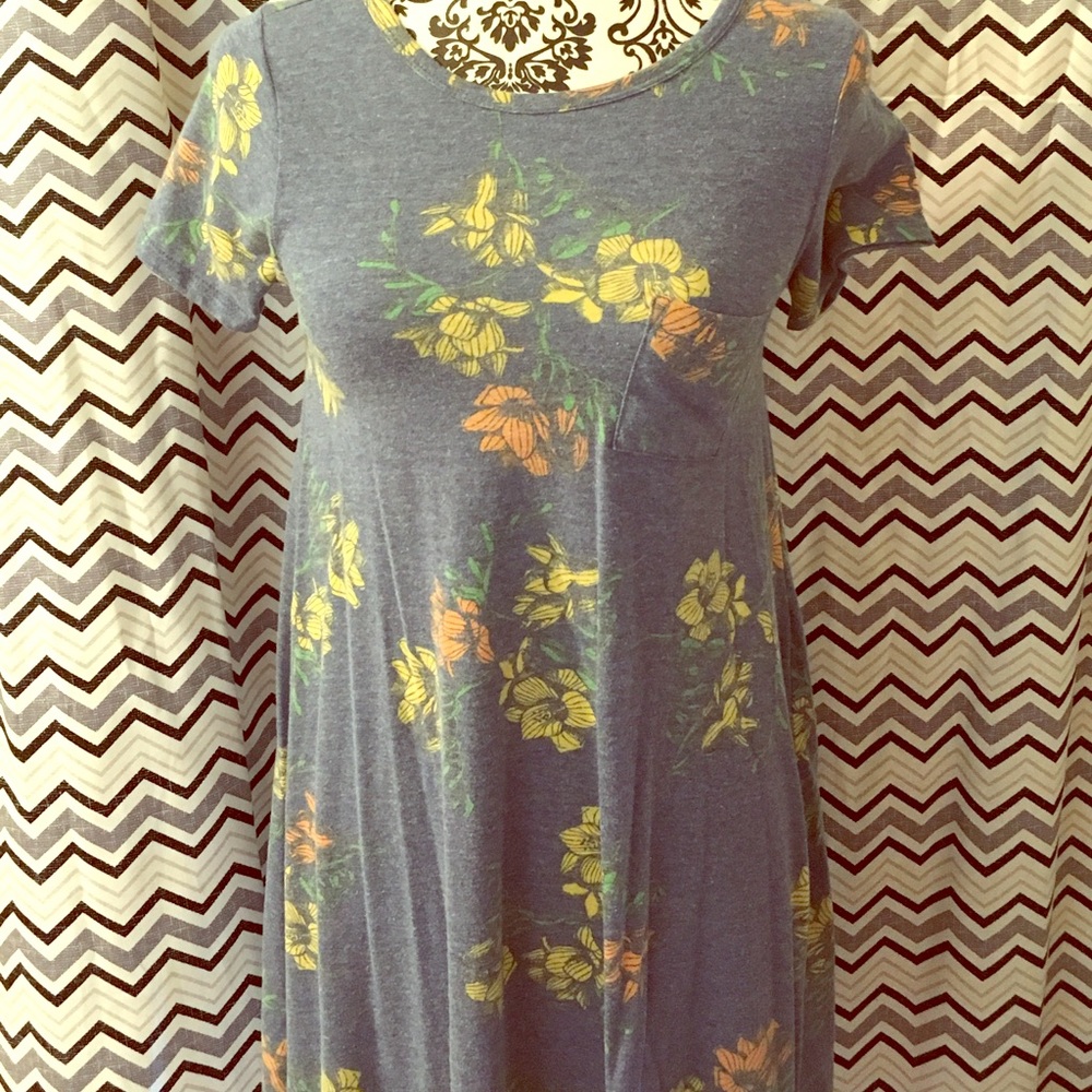 Carly dress