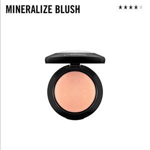 MAC mineralize Blush in WARM SOUL