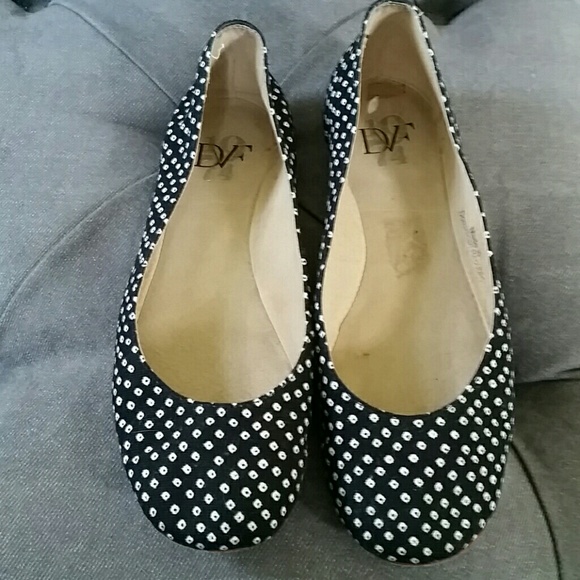 Diane Von Furstenberg Shoes - DVF black and white pattern flats size 8