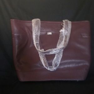 Thirty-one Fashion Editor in Jewells and Gems