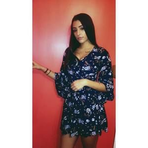 Meet your Posher, Mirela