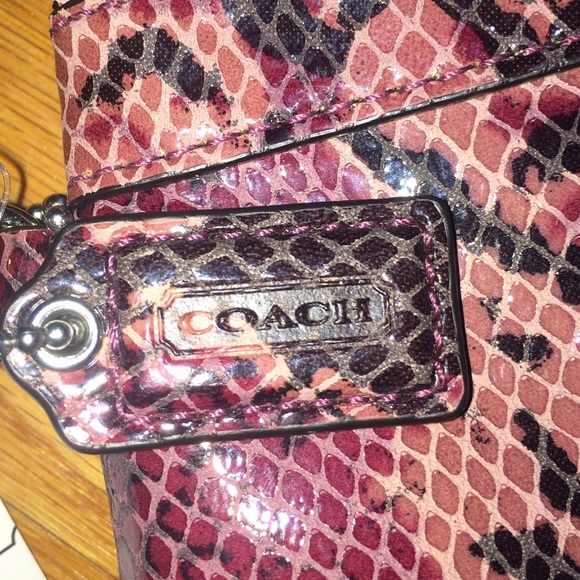 Coach embossed python wristlet - Picture 4 of 4