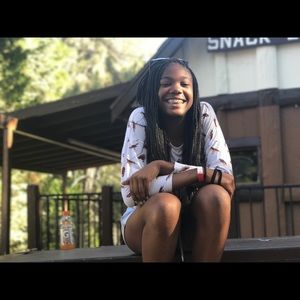 Meet your Posher, Savanah