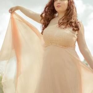 Meet your Posher, Macy