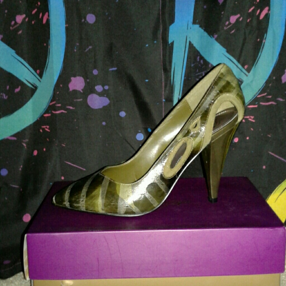 Fergie heels