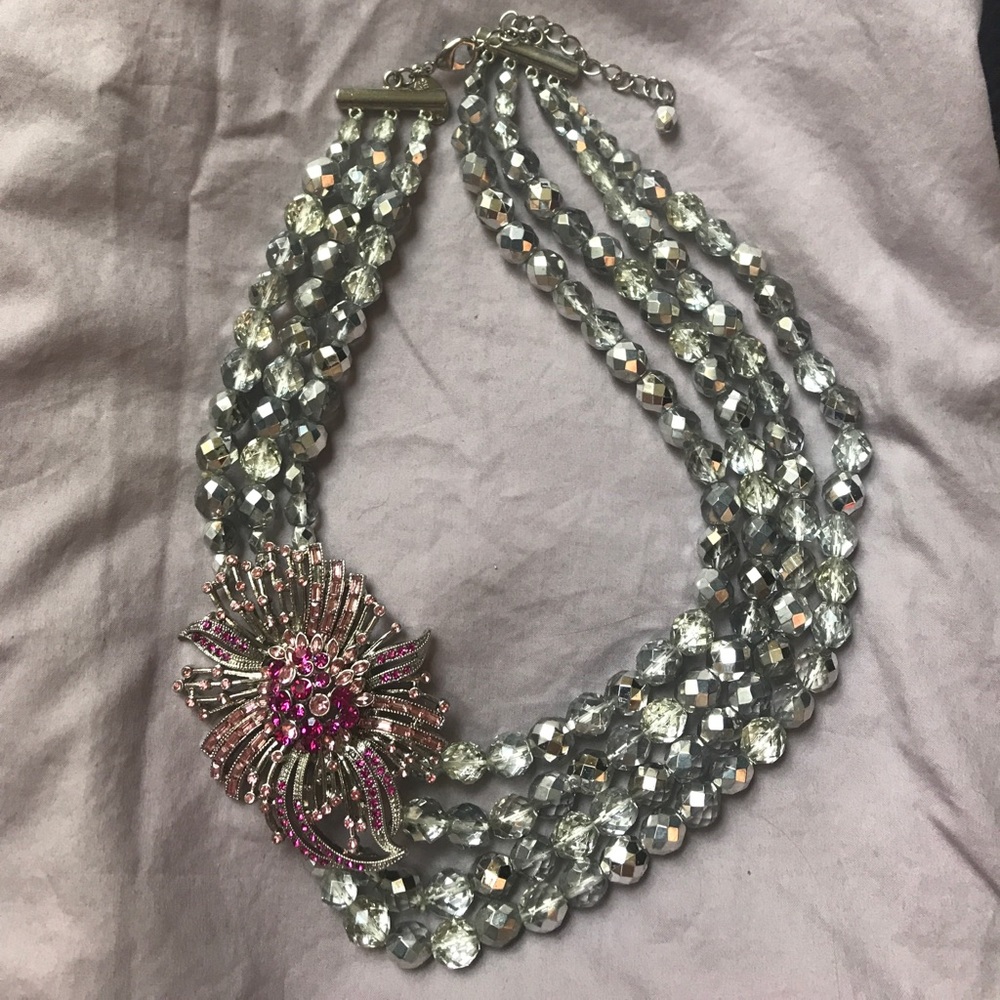 Statement necklace