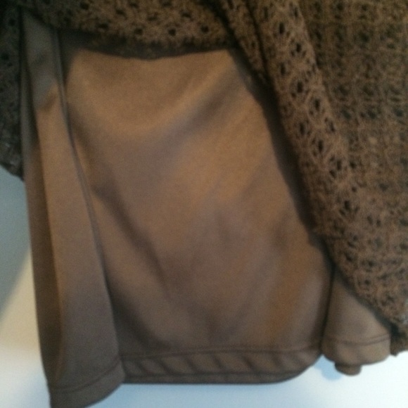 🔥SALE!!!🔥KIM ROGERS Brown Textured Top - Picture 7 of 7