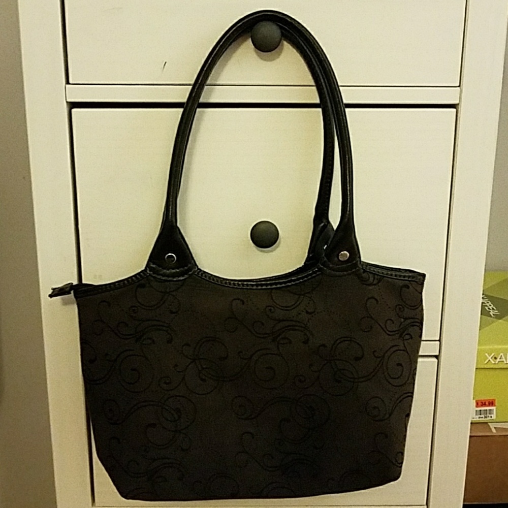 Fun Thirty-One purse