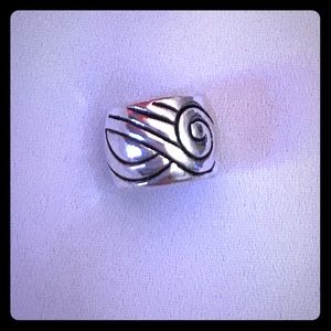Elegant Spacer Charm