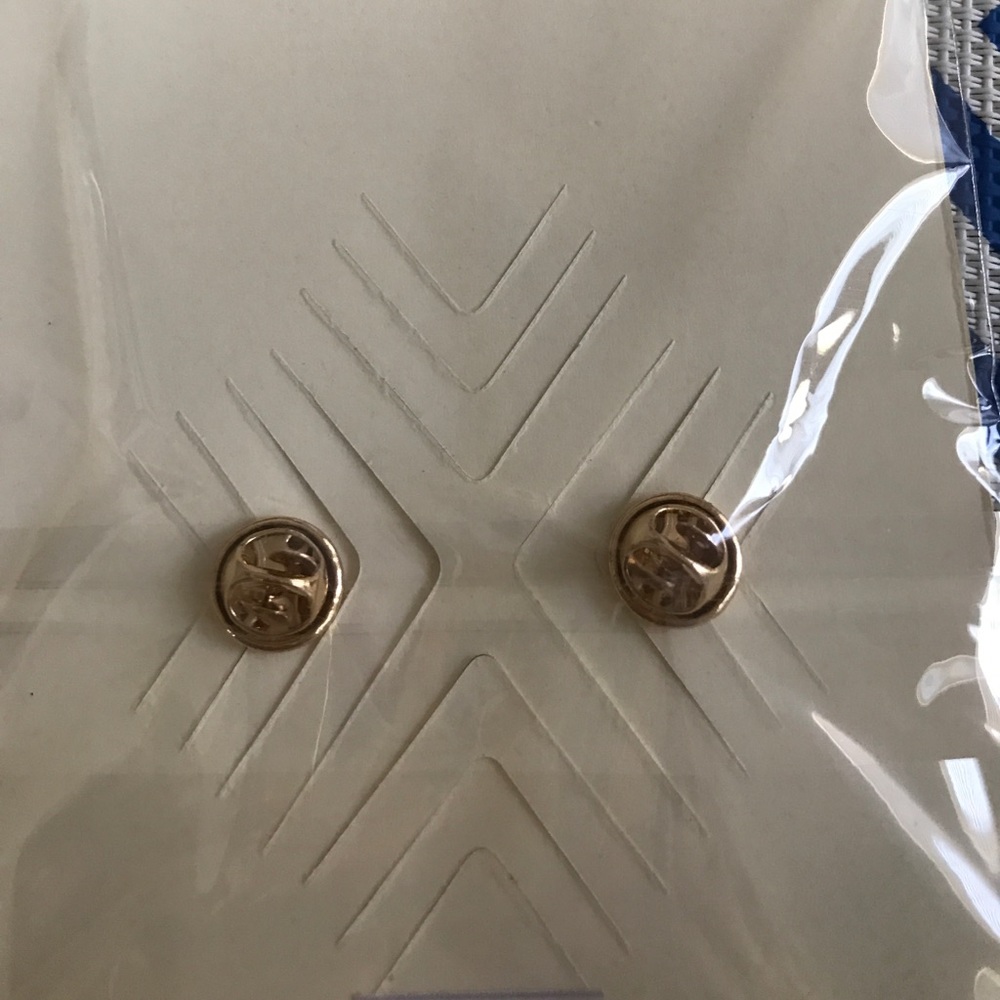 Puppy Pin Set - Picture 3 of 3