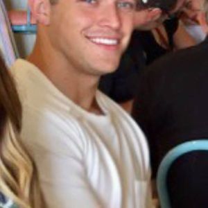 Meet your Posher, Hunter