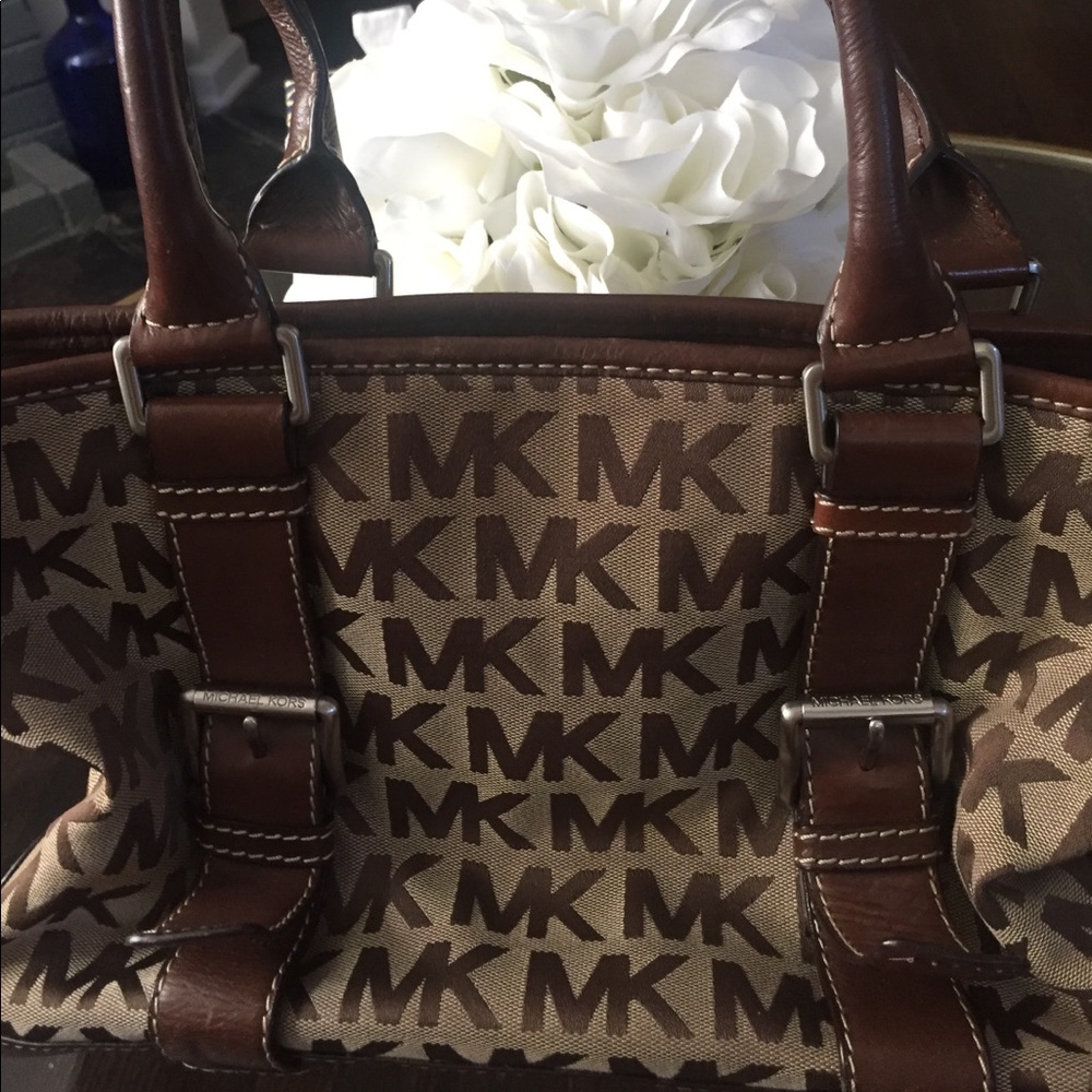 NEW LOW PRICE❗️❗️AUTHENTIC BROWN MICHAEL KORS BAG