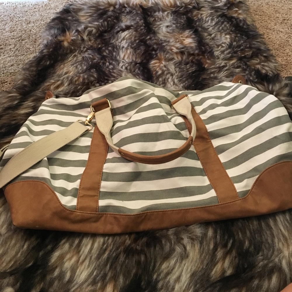 Weekender tote