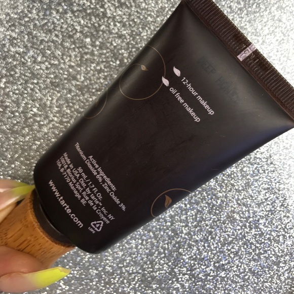Tarte Amazonian Clay foundation deep honey - Picture 2 of 2