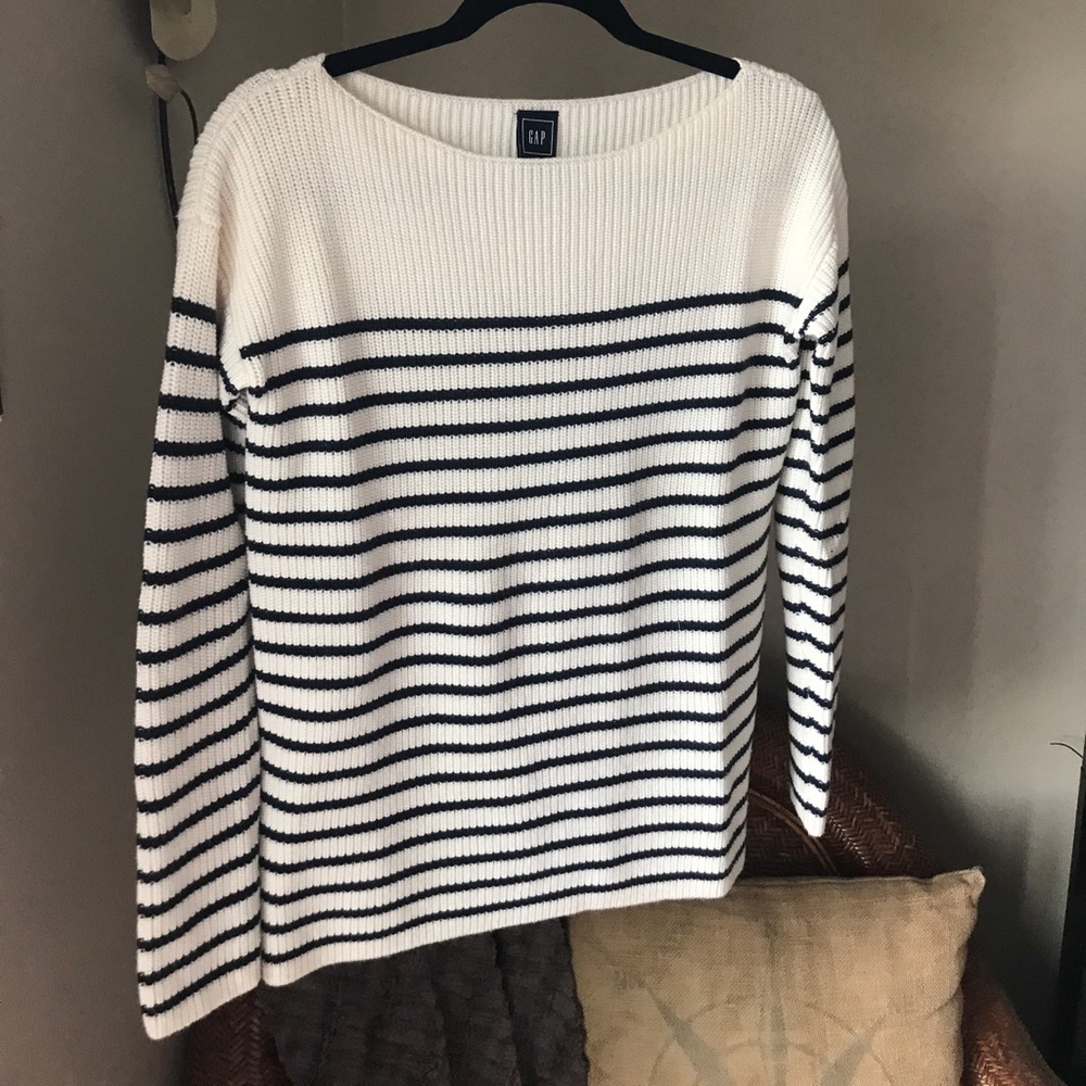 Crew neck Marino extra fine wool sweater