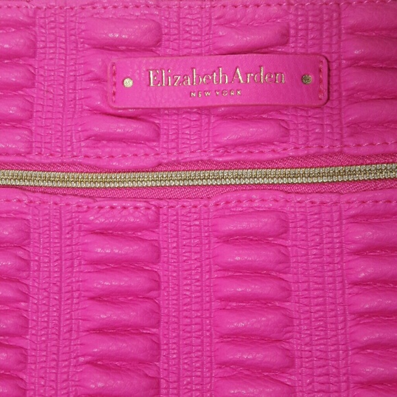 🎉CLEARANCE 🎈Elizabeth Arden Pink Textured Clutch - Picture 3 of 6
