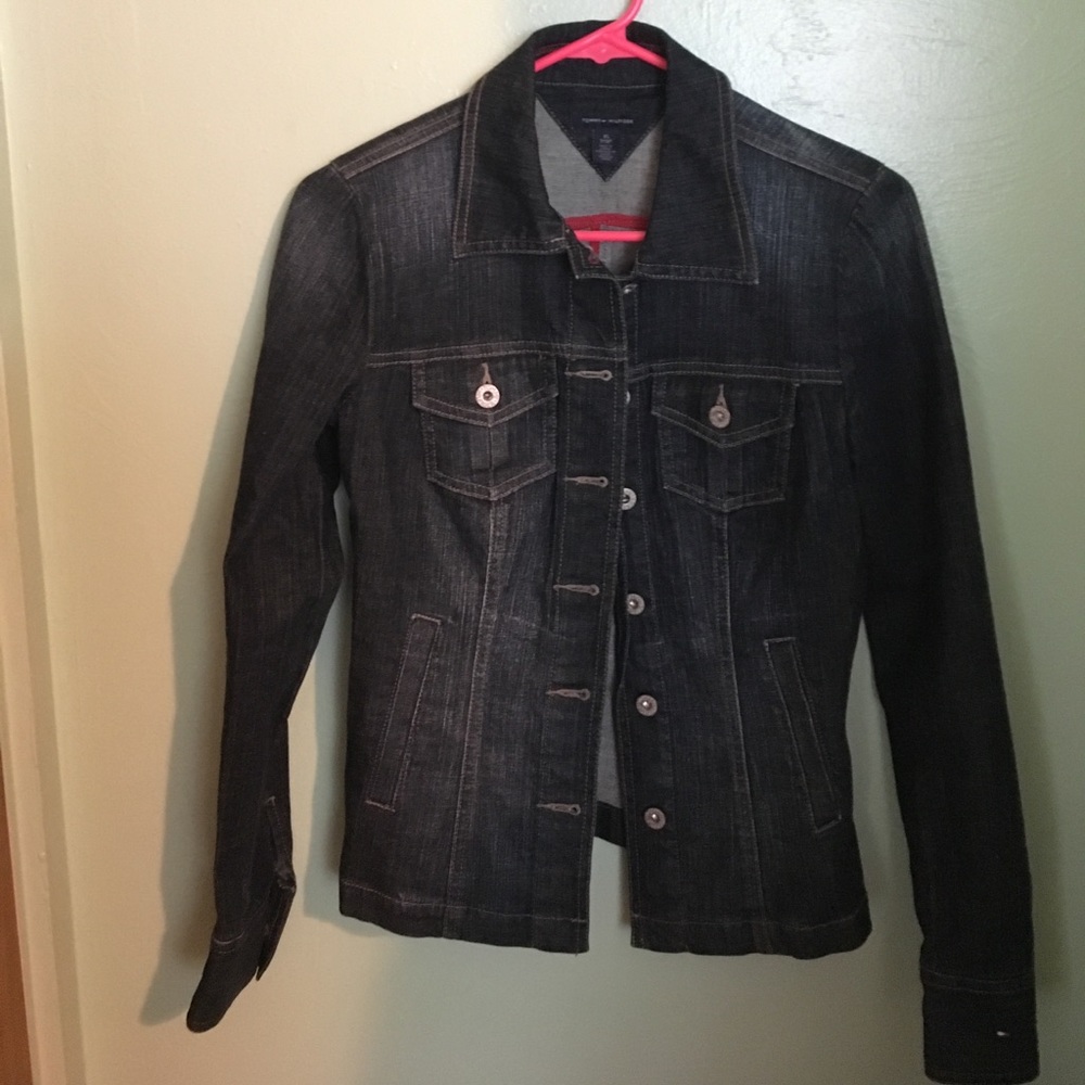TOMMY HILFIGER dark wash denim jacket
