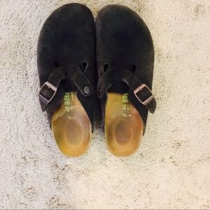Birkenstock Boston sued
