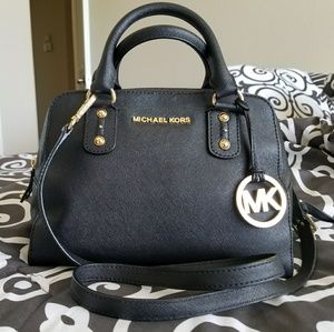 Michael Kors Hand Bag