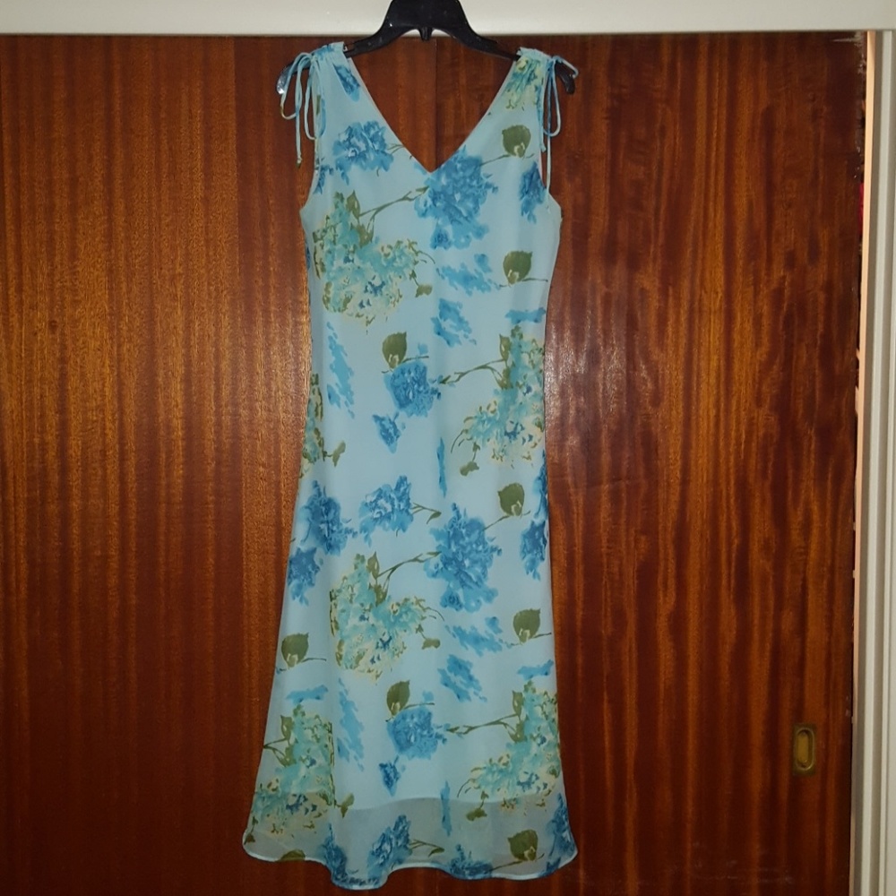 Floral sheath dress