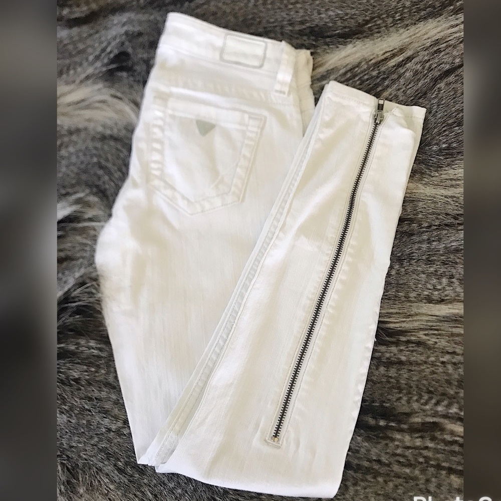 Guess White Jeans with Lace Floral Accents
