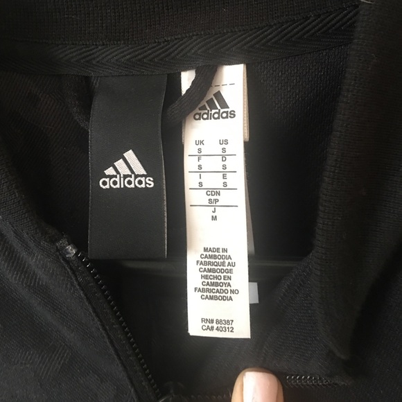 Adidas jacket - Picture 2 of 3