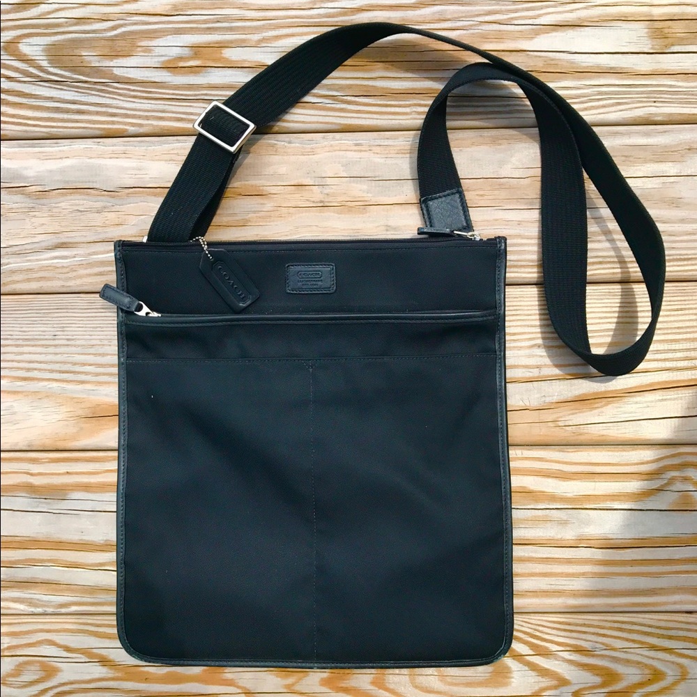 VINTAGE Coach Crossbody Business Bag