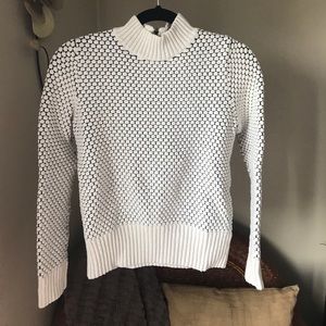 Mock turtle neck zip closure sweater