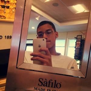 Meet your Posher, Devon