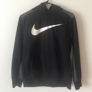 Nike dri-fit hoodie