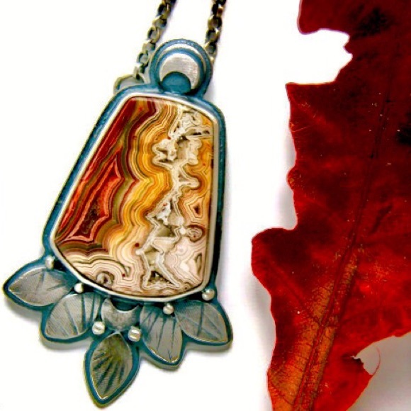 SALE! STERLING SILVER MONTANA AGATE NECKLACE! - Picture 4 of 7