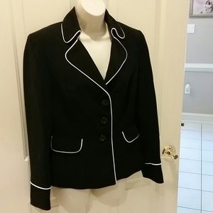 Tahari Black Blazer Arthur S Levine