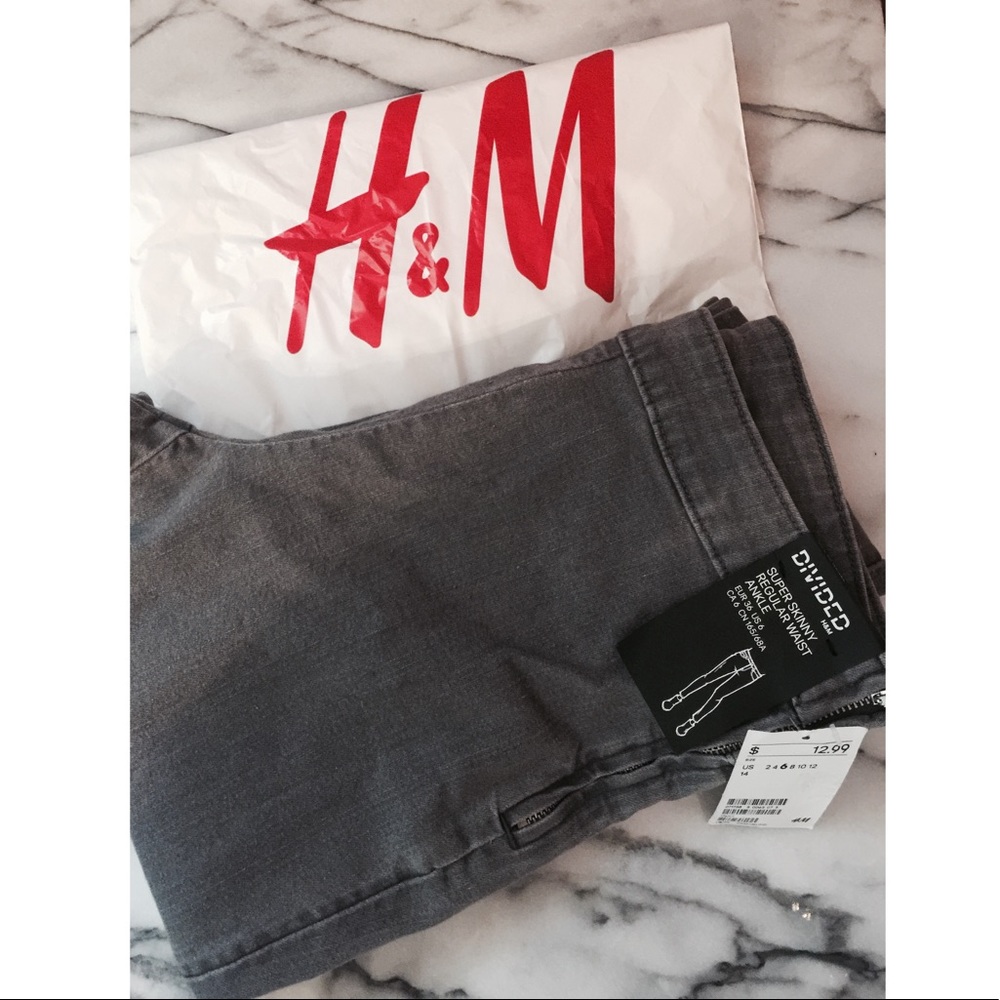 H&M super skinny regular waist